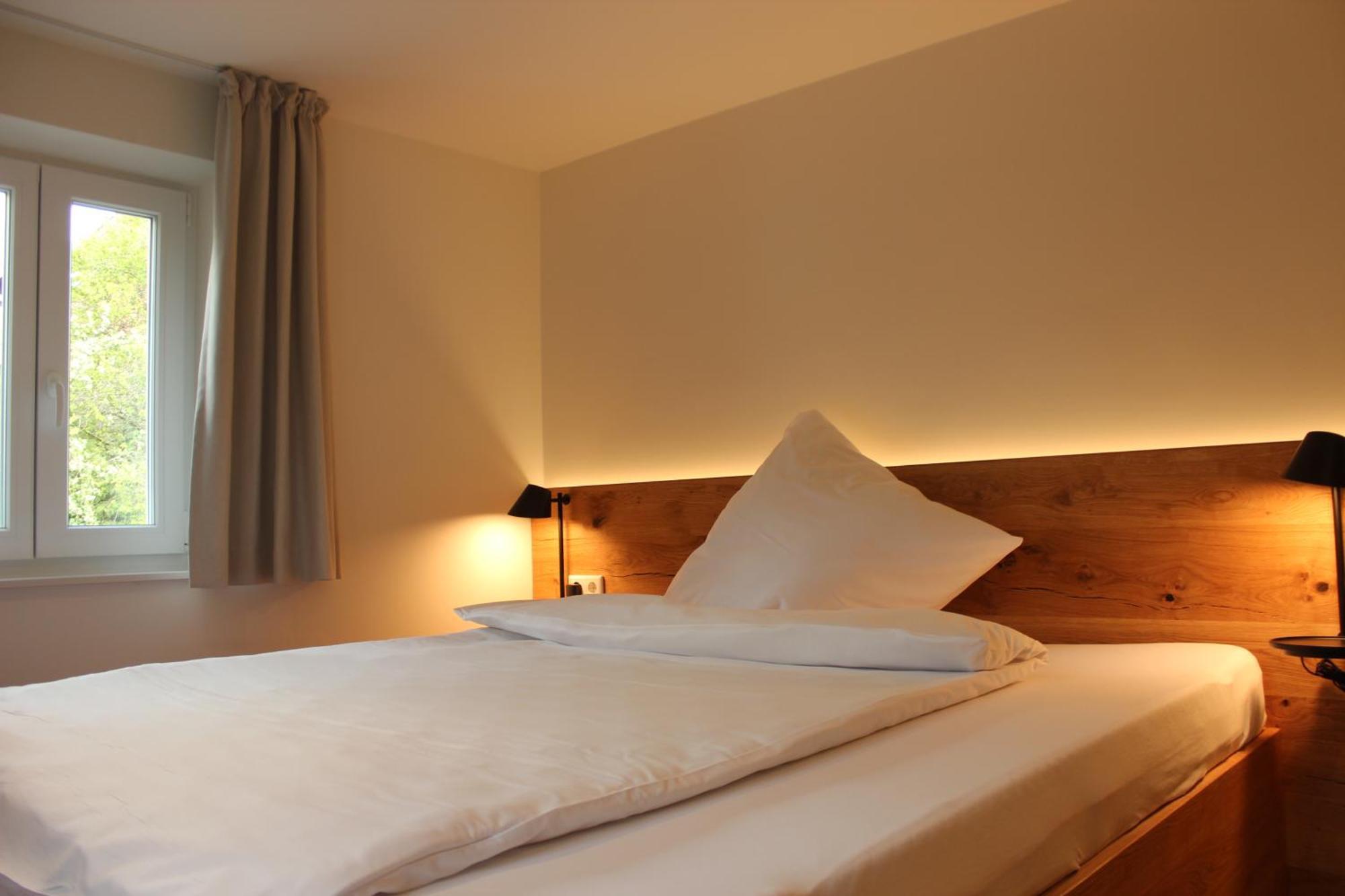 Scherauer Hof Bed & Breakfast Leinburg